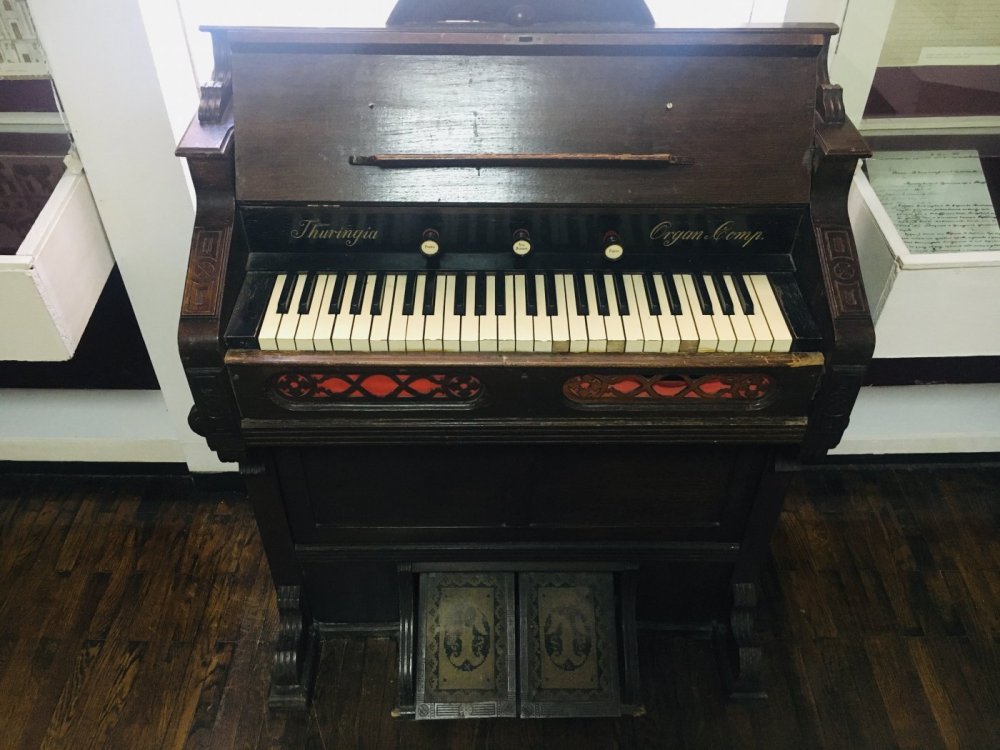 harmonium